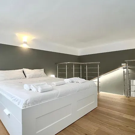 Appartamento Central Luxe Haven