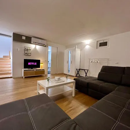Central Luxe Haven Milan